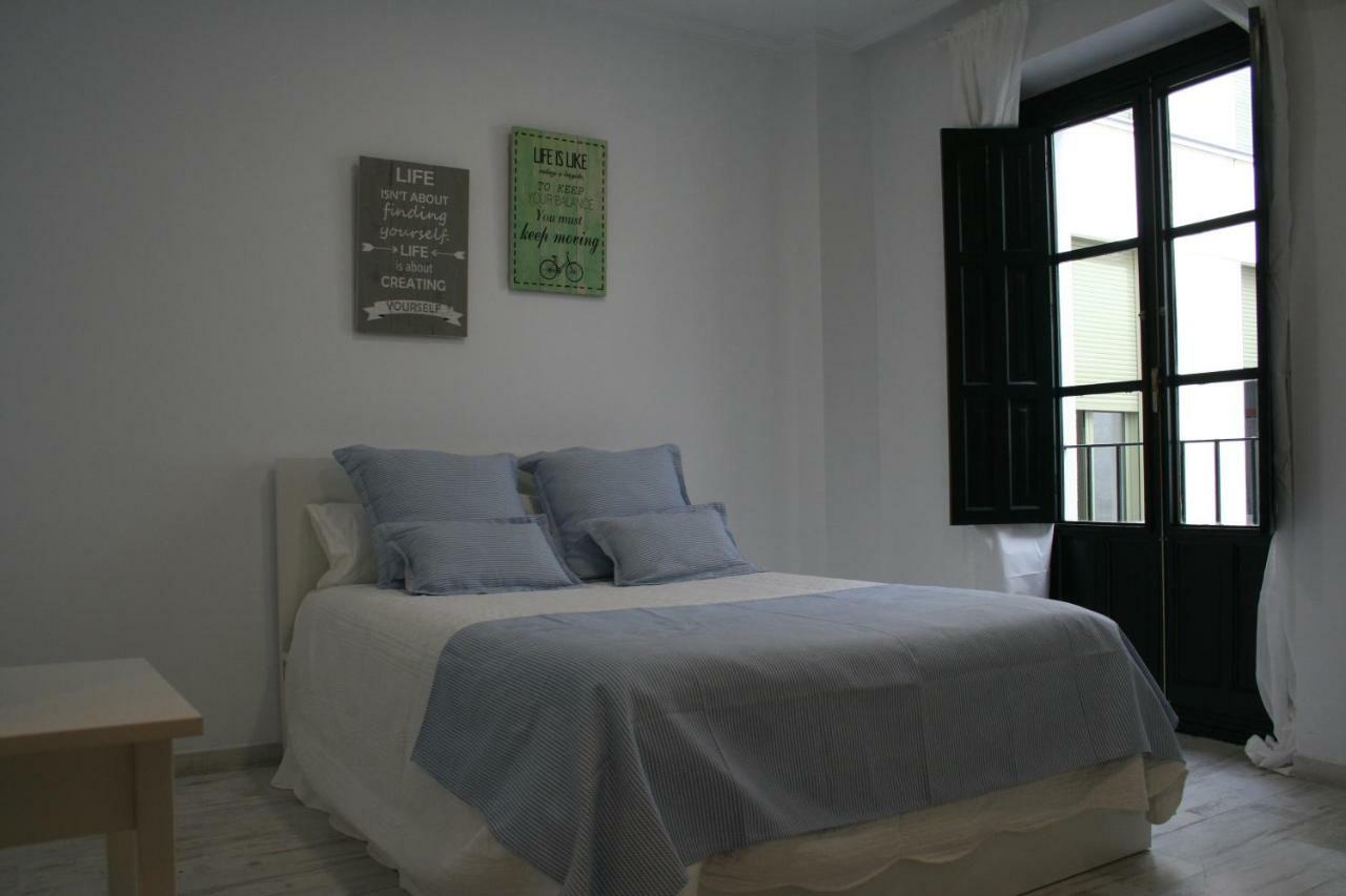 Clb Sierpes Apartment Севиля Екстериор снимка